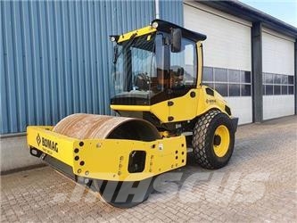 Bomag BW177D-5 مداحل ثنائية الاسطوانة