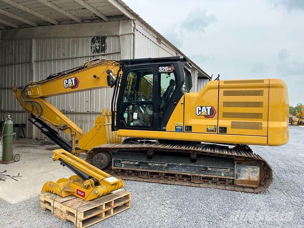 CAT 320GC Rupsgraafmachines
