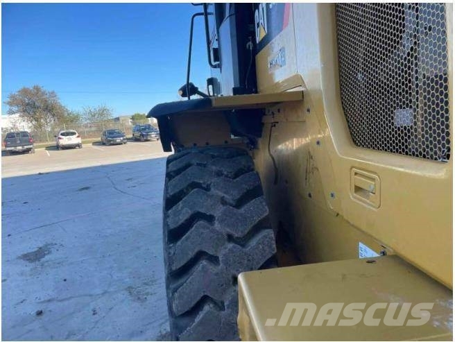 CAT 930M Wheel loaders