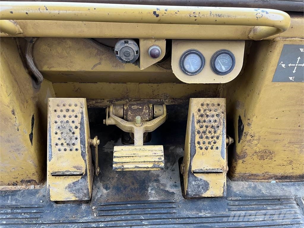 CAT 963 Φορτωτές με ερπύστριες