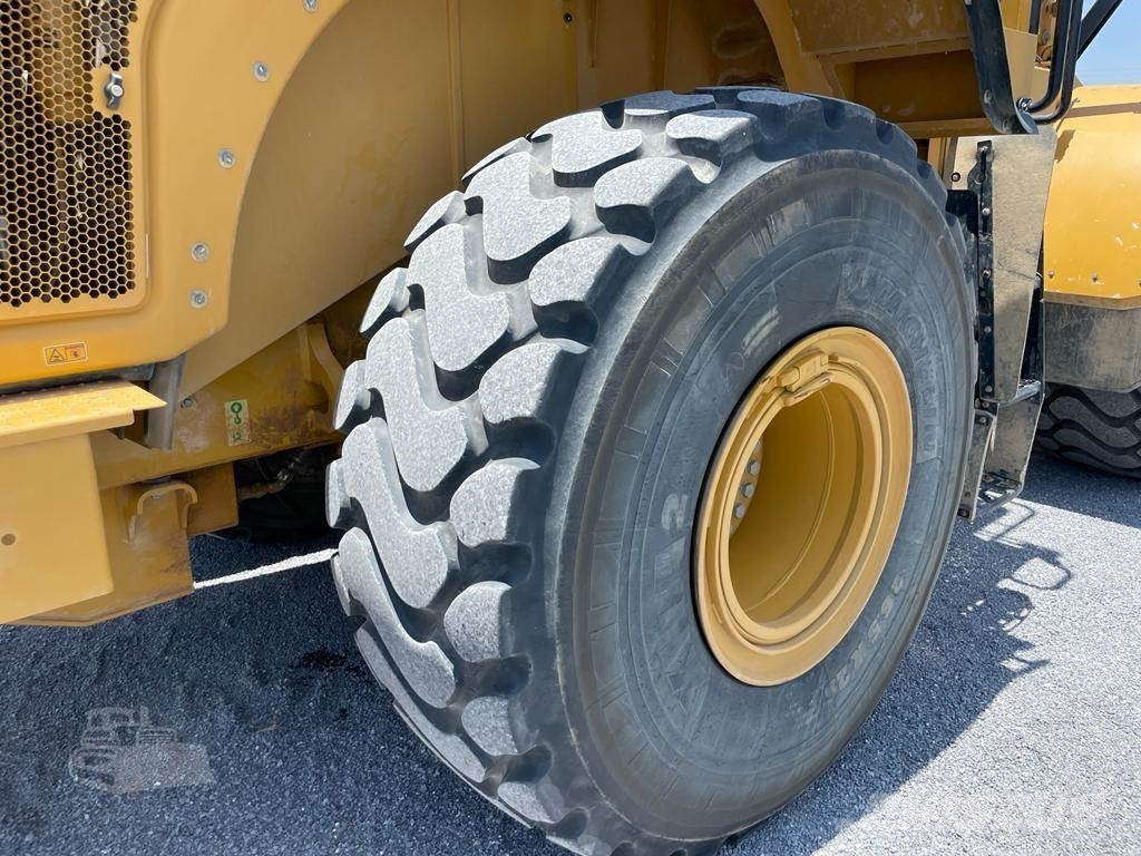 CAT 972M Φορτωτές με λάστιχα (Τροχοφόροι)