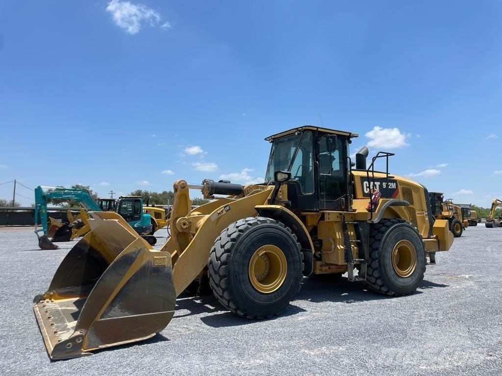CAT 972M Φορτωτές με λάστιχα (Τροχοφόροι)