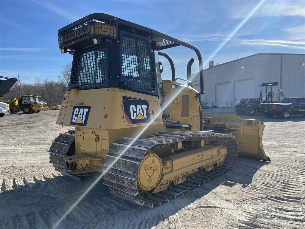 CAT D6K2 LGP Гусеничные бульдозеры