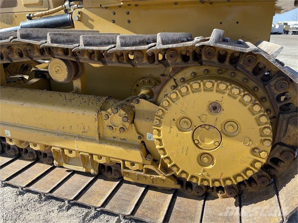 CAT D6K2 LGP Гусеничные бульдозеры