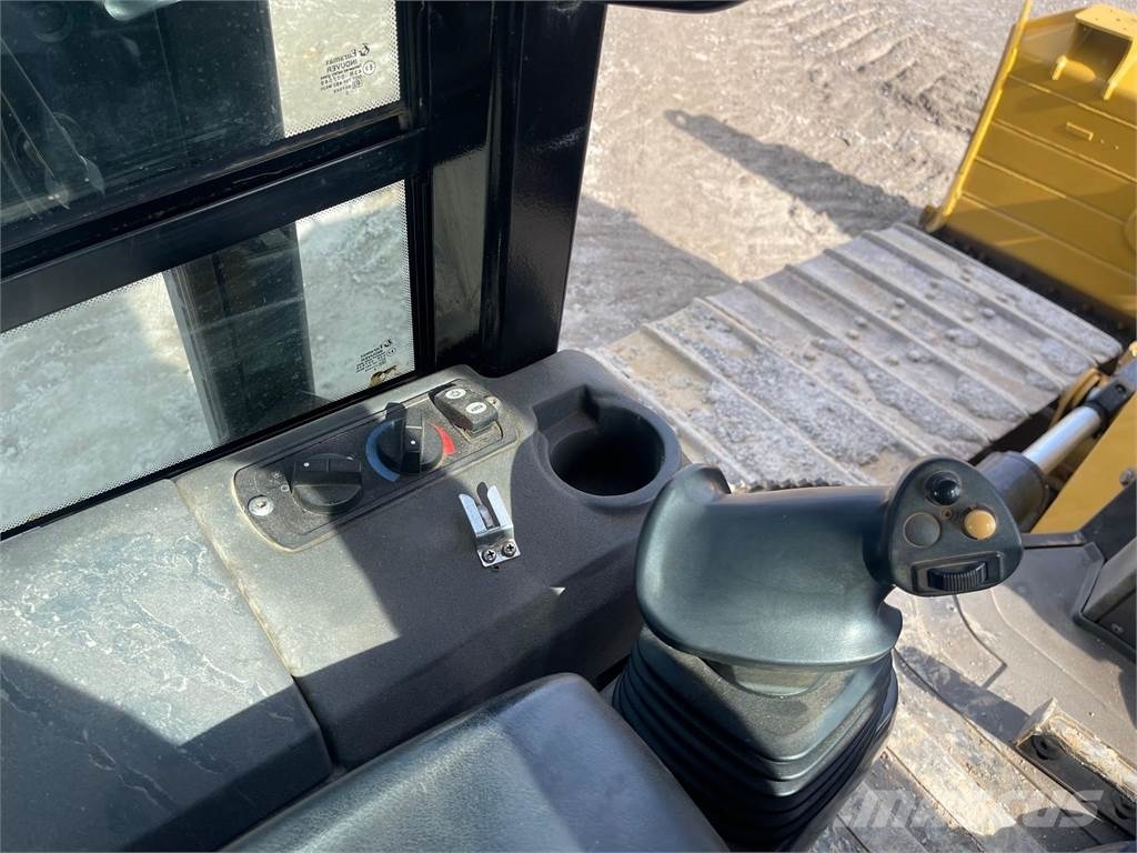 CAT D6K2 LGP Гусеничные бульдозеры