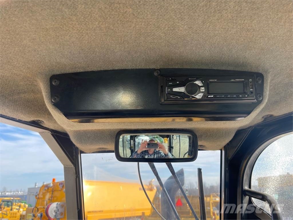 CAT D6K2 LGP Гусеничные бульдозеры