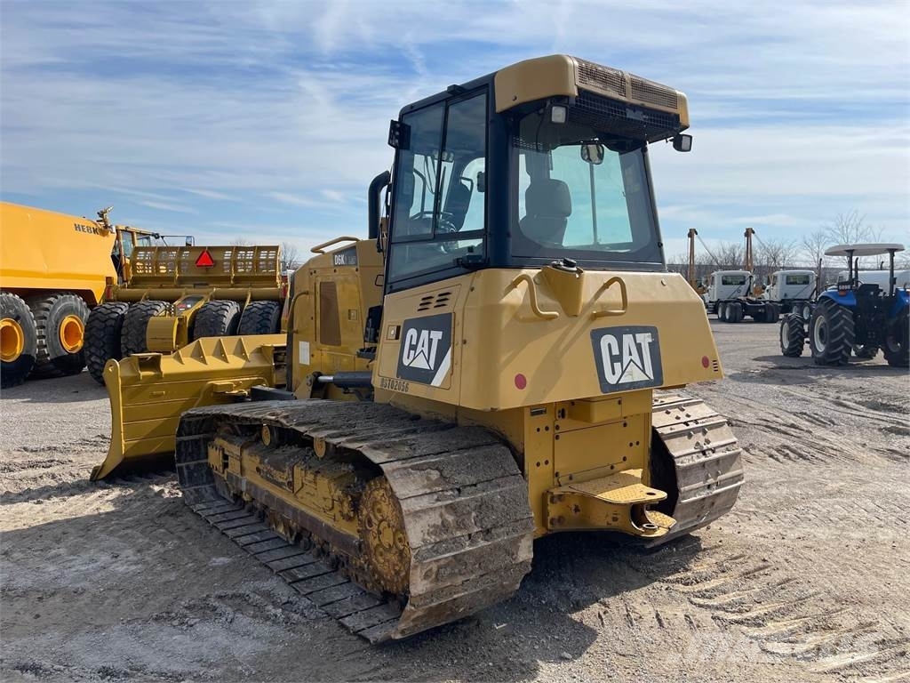 CAT D6K2 LGP Гусеничные бульдозеры