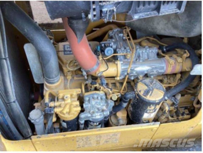 CAT D6K2 LGP Гусеничные бульдозеры