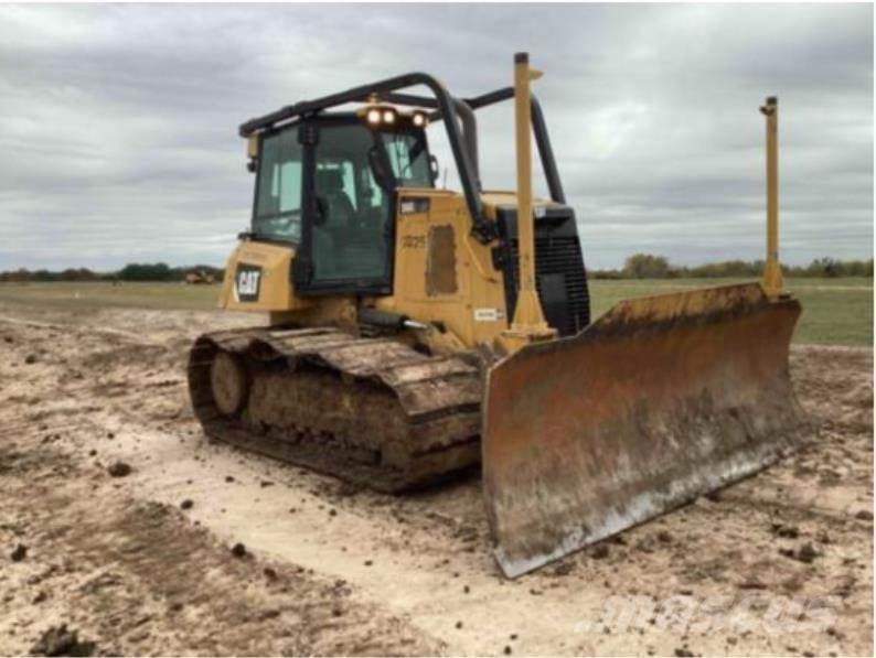 CAT D6K2 LGP Гусеничные бульдозеры