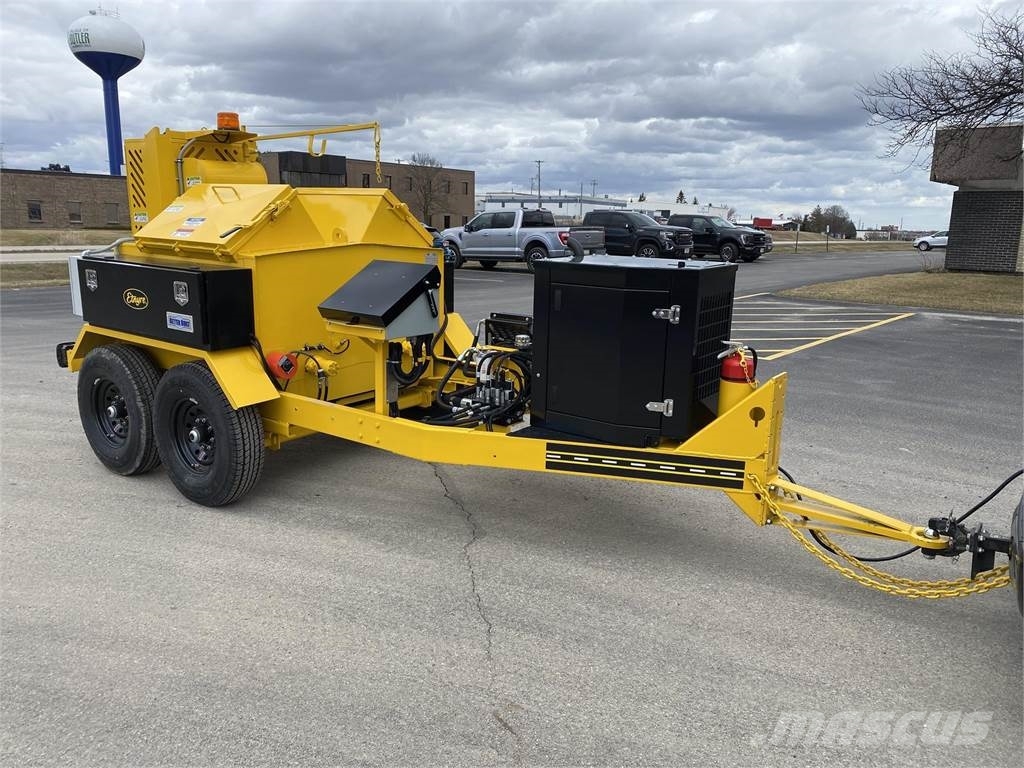 Etnyre Asphalt thermal containers