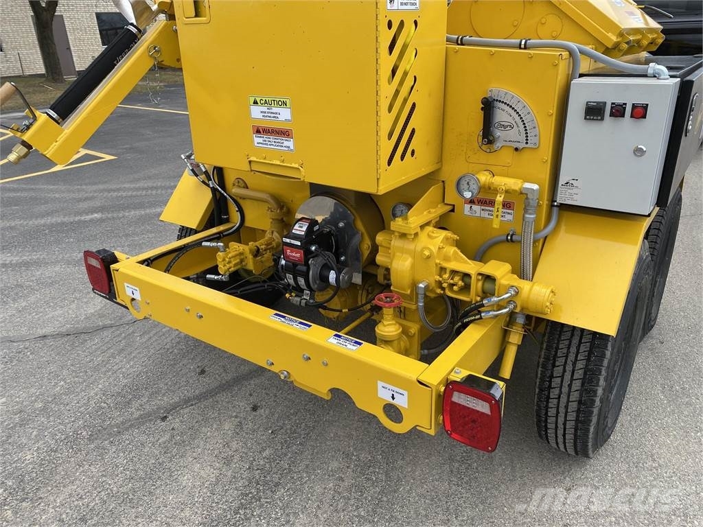 Etnyre Asphalt thermal containers