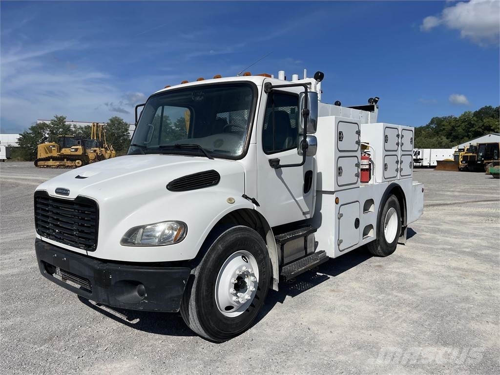 Freightliner BUSINESS CLASS M2 106 건설 장비 - 기타