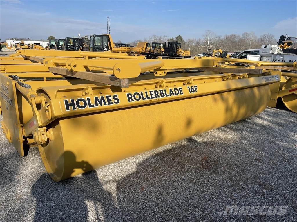 Holmes WELDING & FABRICATION 16F ROLLERBLADE Towed vibratory rollers
