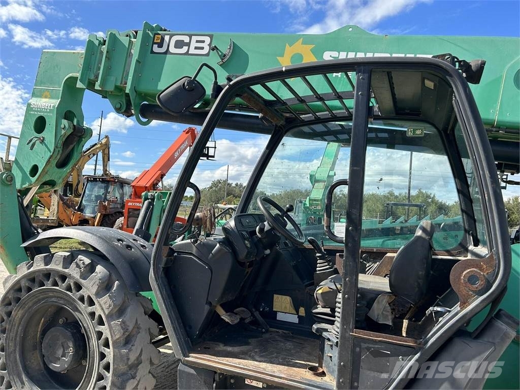 JCB 510-56 Teleskopické manipulátory