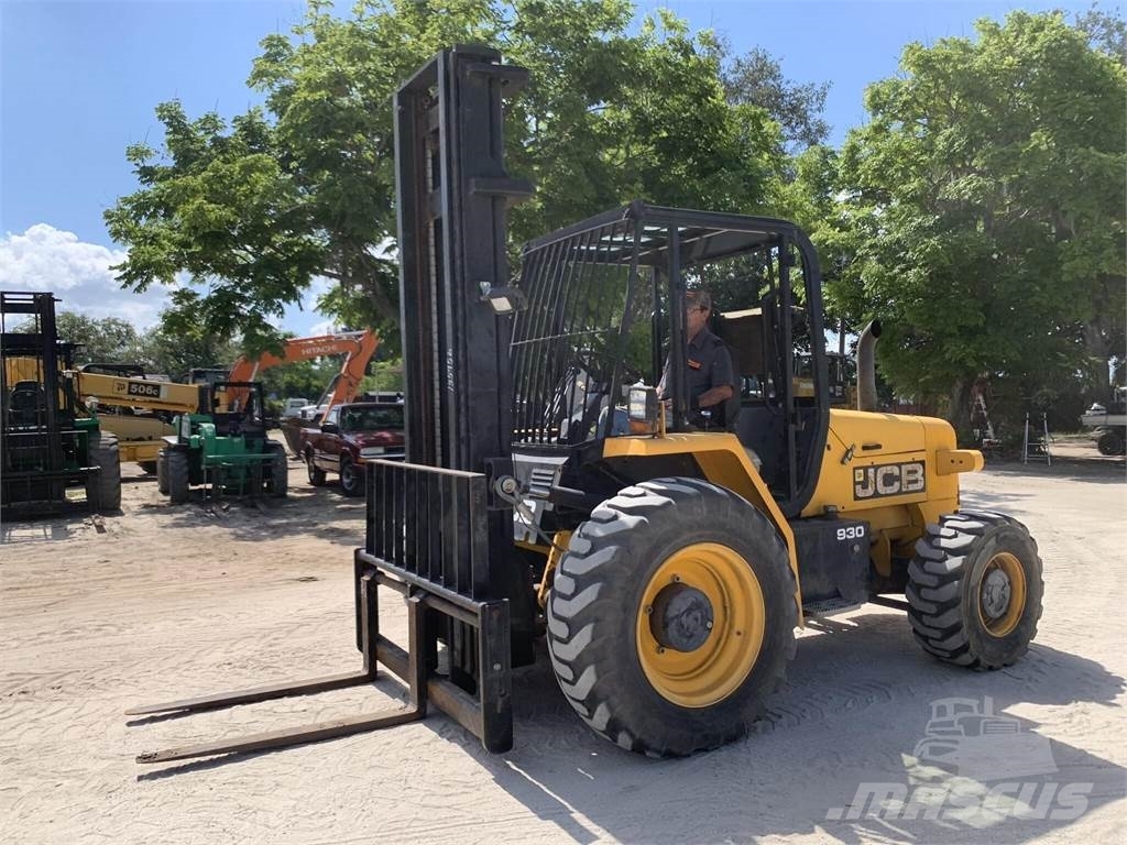 JCB 930 Geländestapler