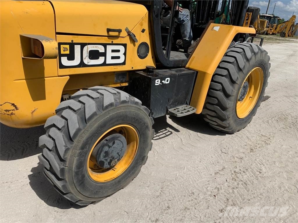 JCB 930 Geländestapler
