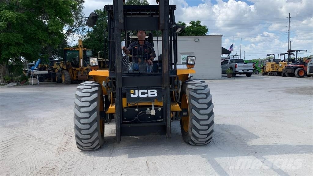 JCB 930 Geländestapler