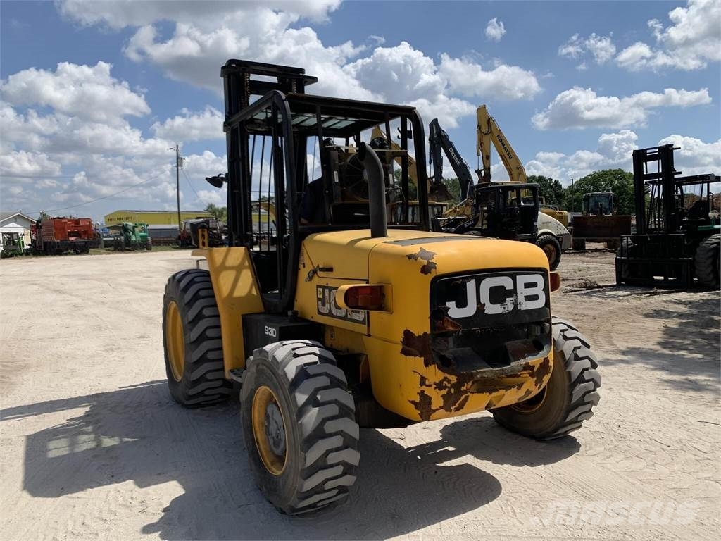 JCB 930 Geländestapler