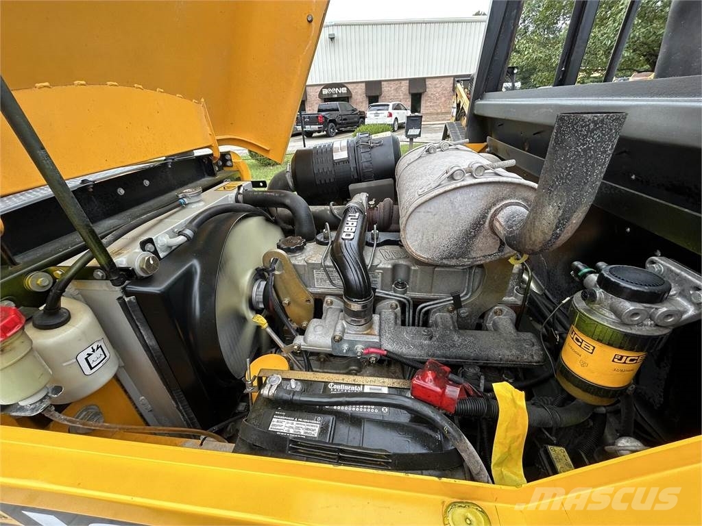 JCB 930 Geländestapler