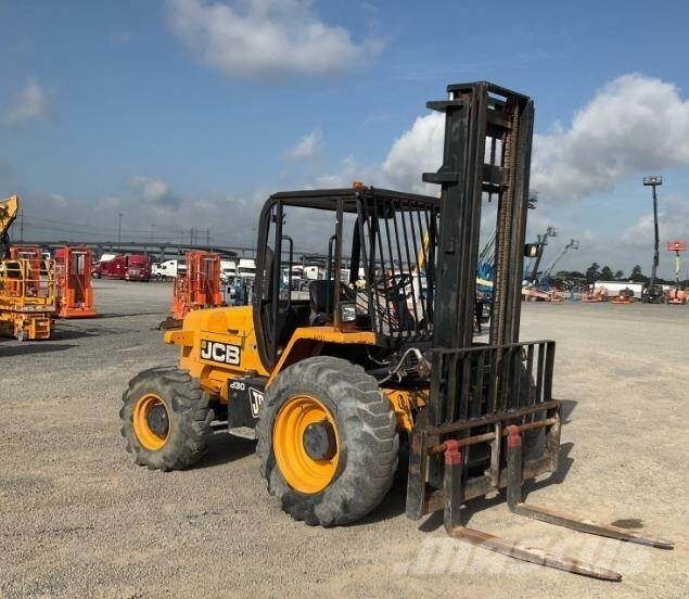 JCB 930 Geländestapler