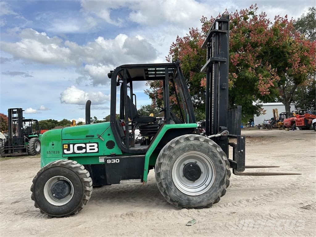 JCB 930 Geländestapler