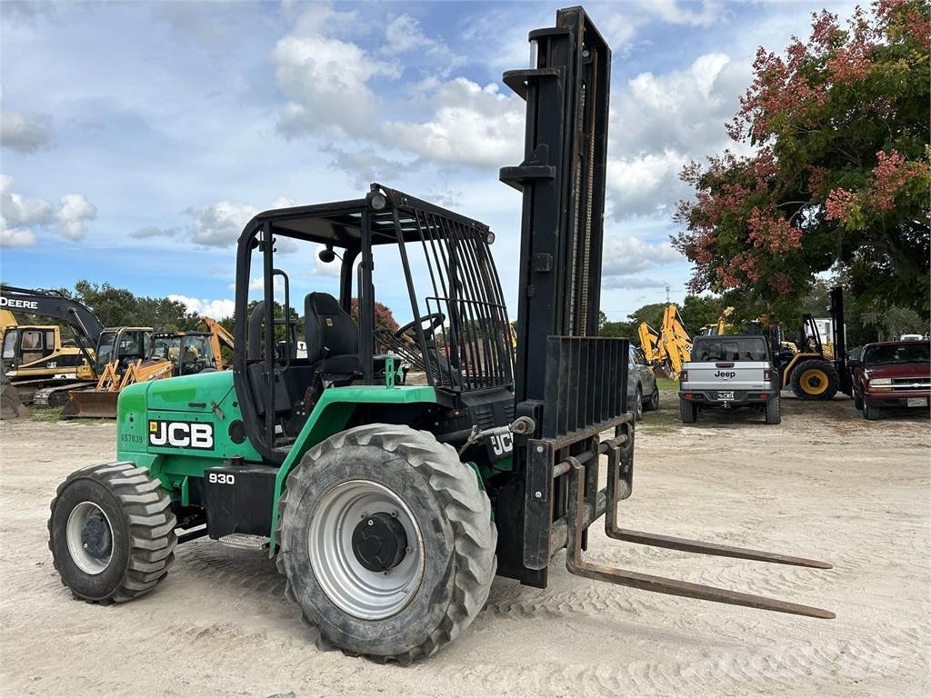 JCB 930 Geländestapler