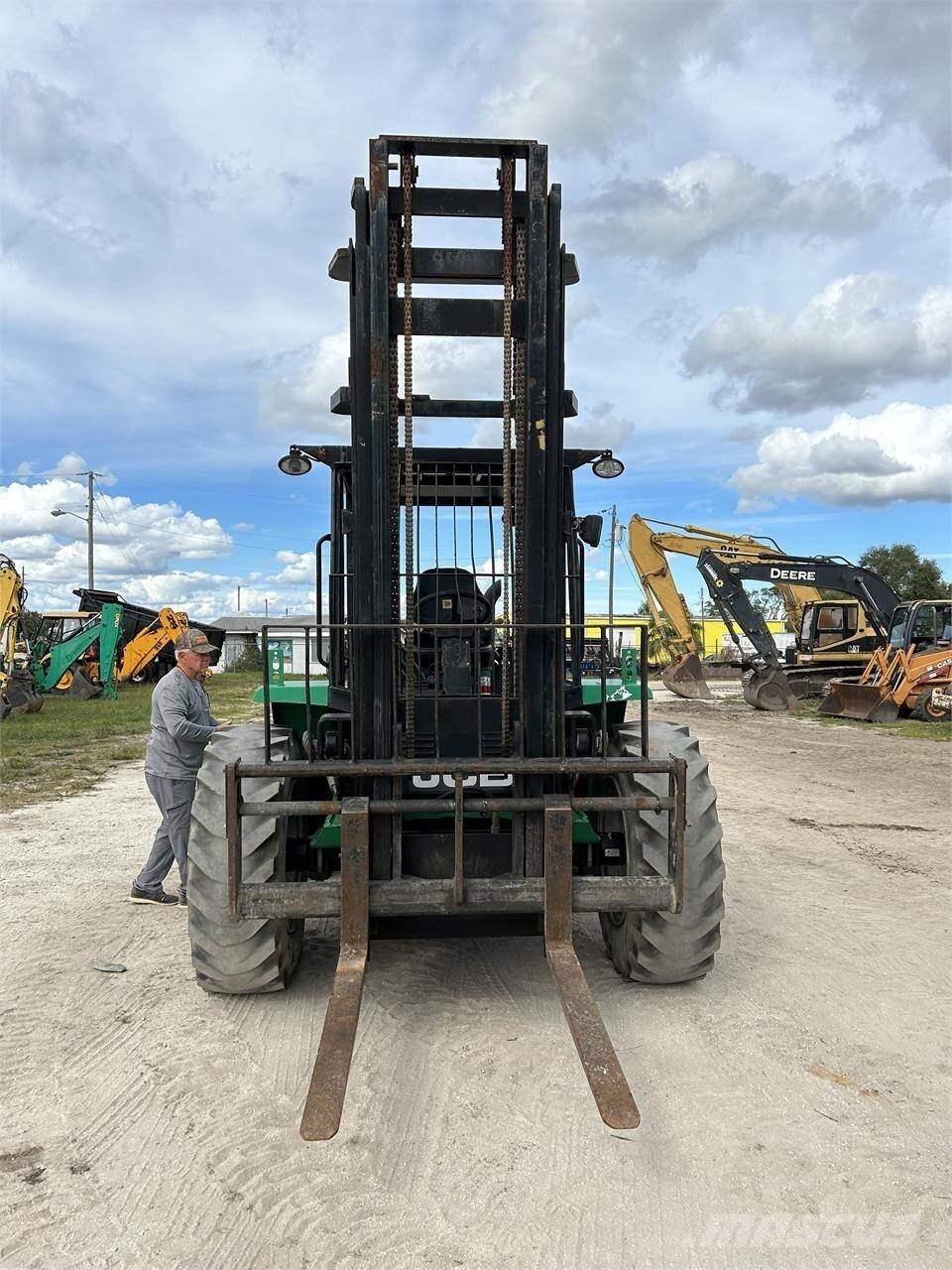 JCB 930 Geländestapler