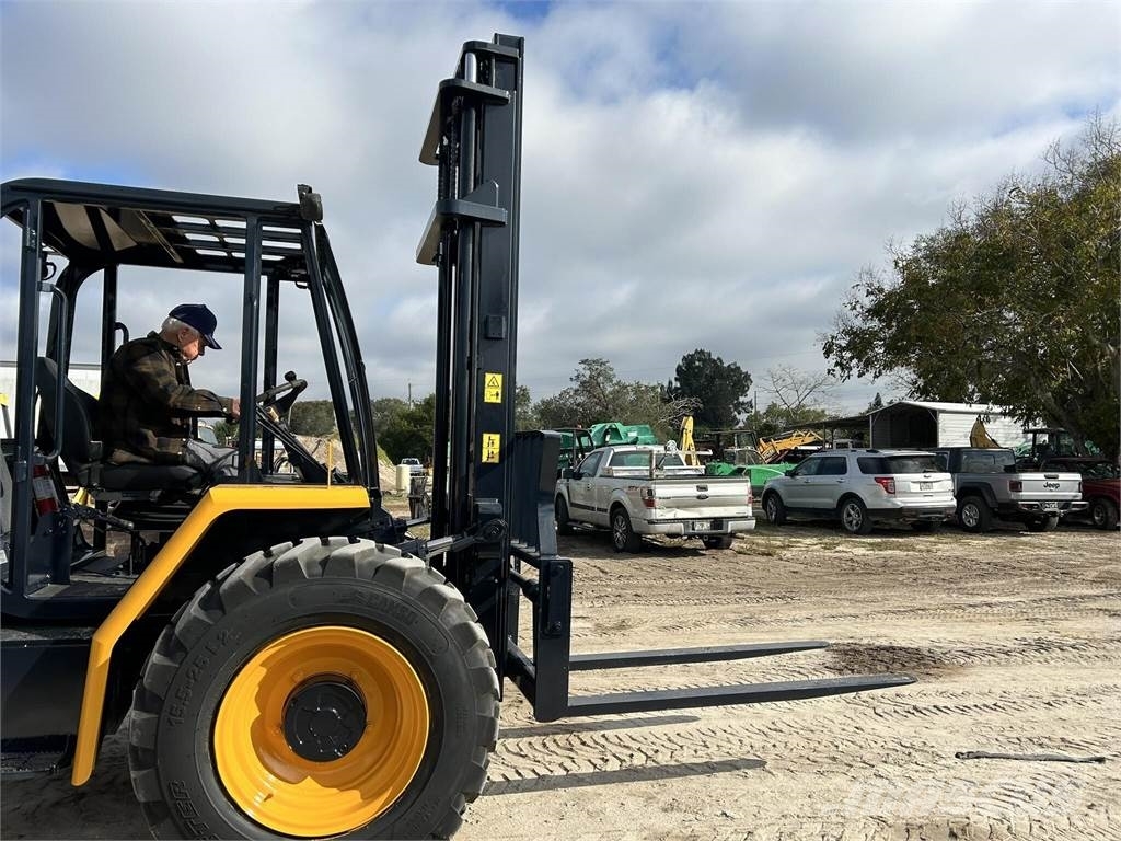 JCB 930 Geländestapler