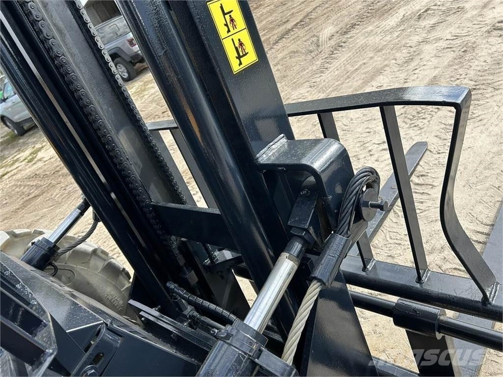 JCB 930 Geländestapler