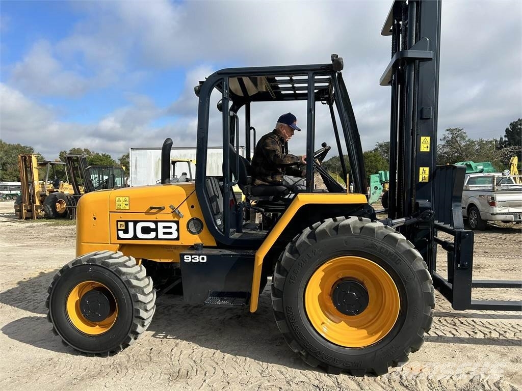 JCB 930 Geländestapler