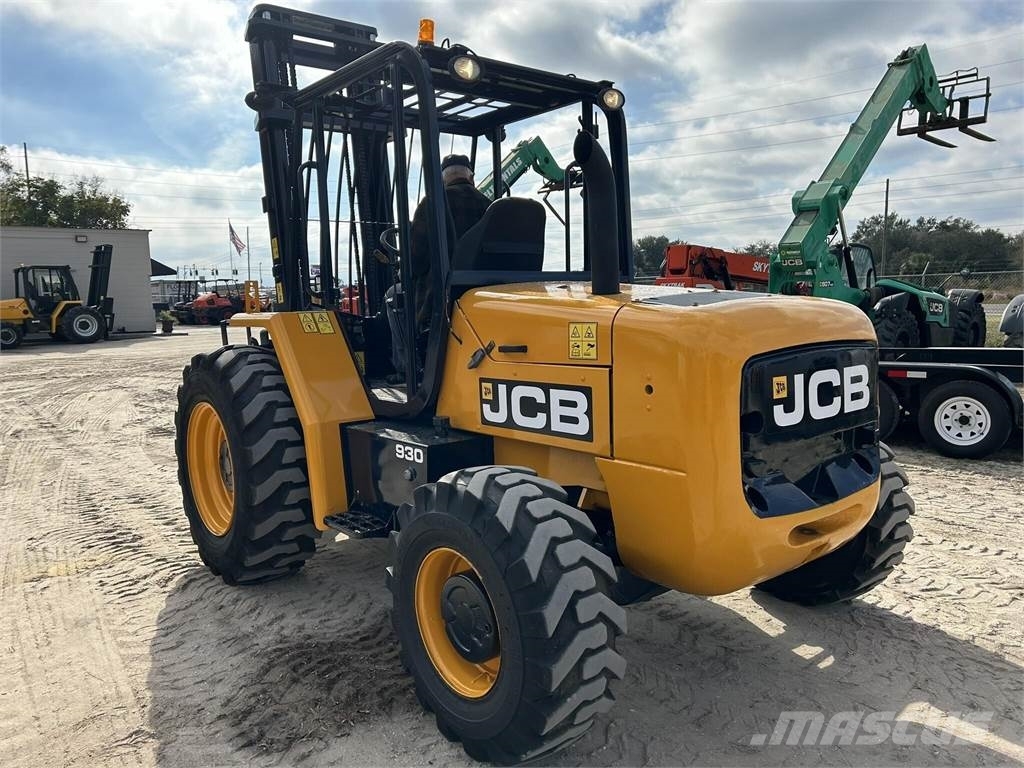 JCB 930 Geländestapler