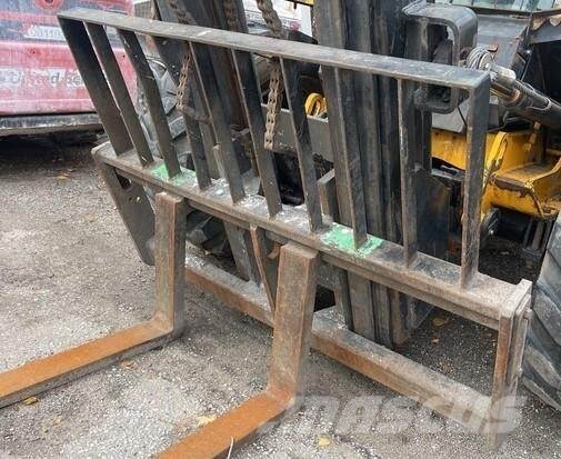 JCB 940 Geländestapler