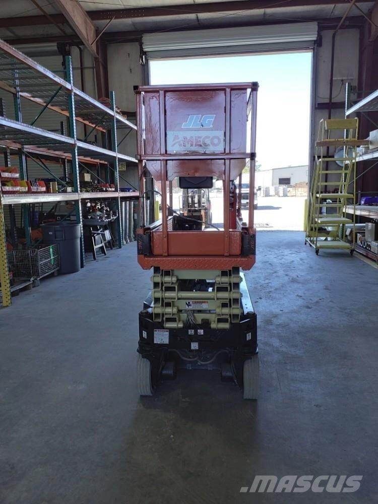 JLG 1932R 剪叉式升降机