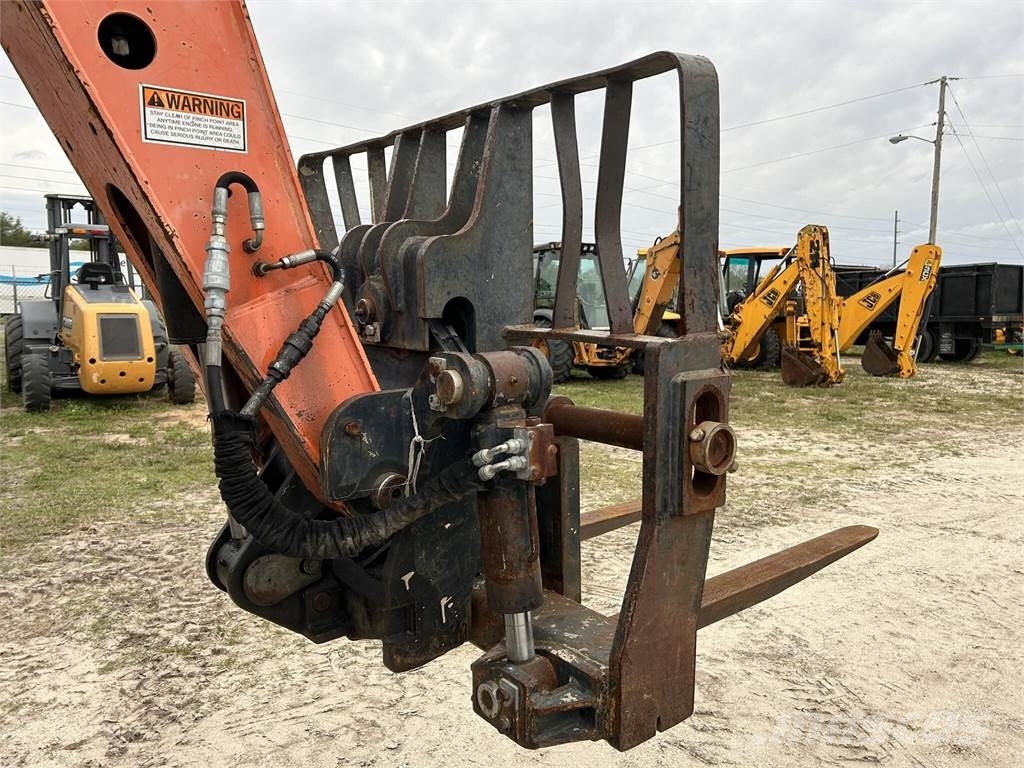 JLG G6-42A Teleskopiniai krautuvai