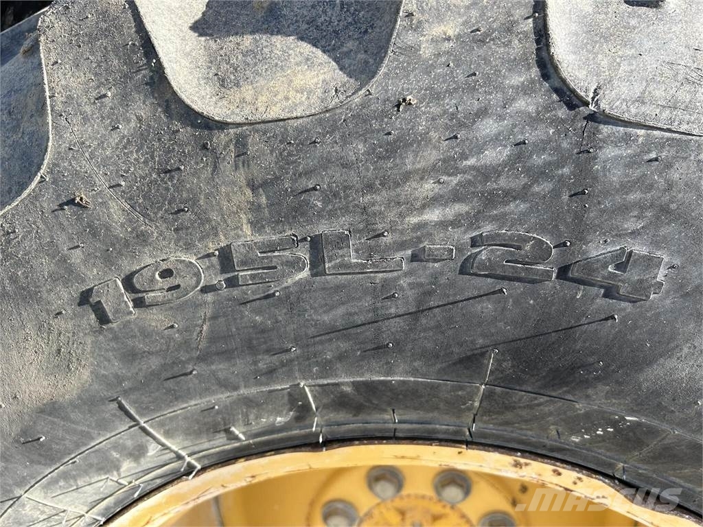 John Deere 310D Buldoexcavatoare