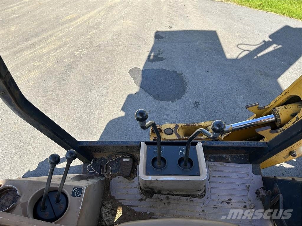 John Deere 310D Buldoexcavatoare