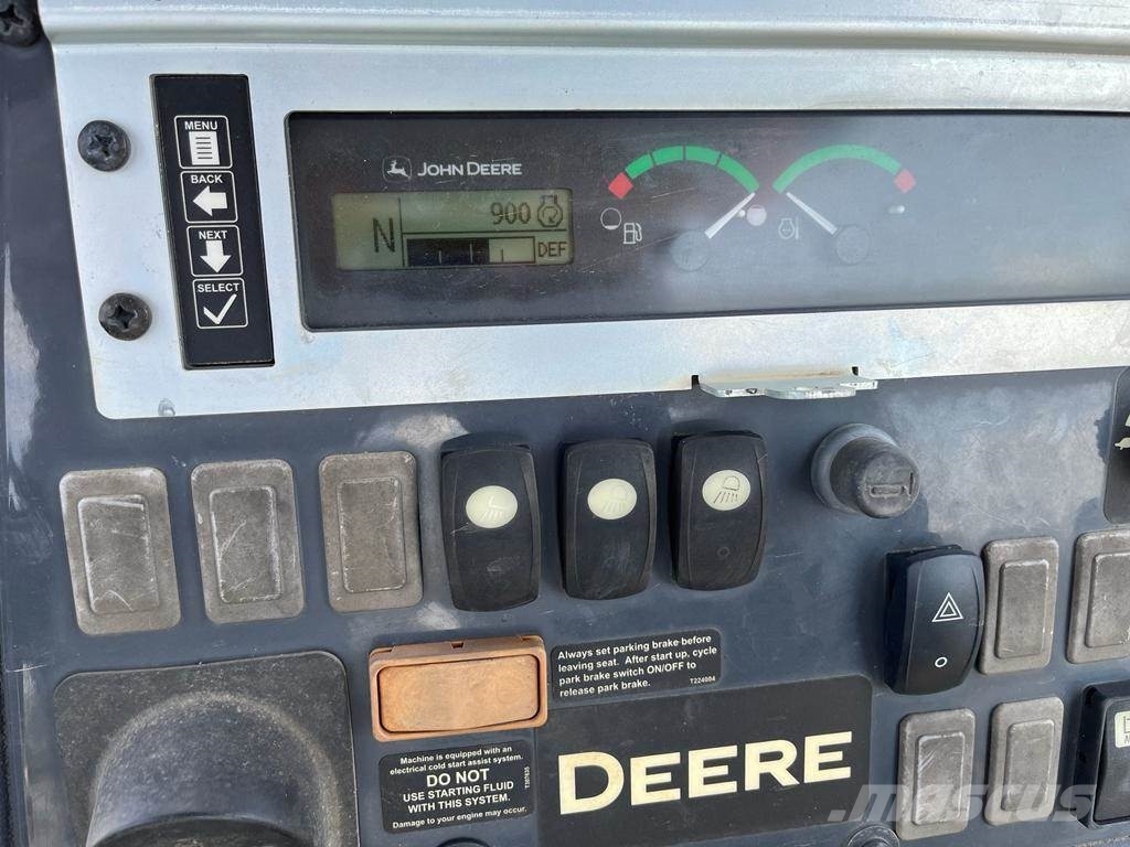 John Deere 310L 反铲装载机