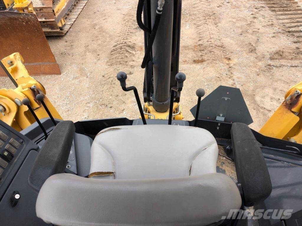 John Deere 310L 反铲装载机