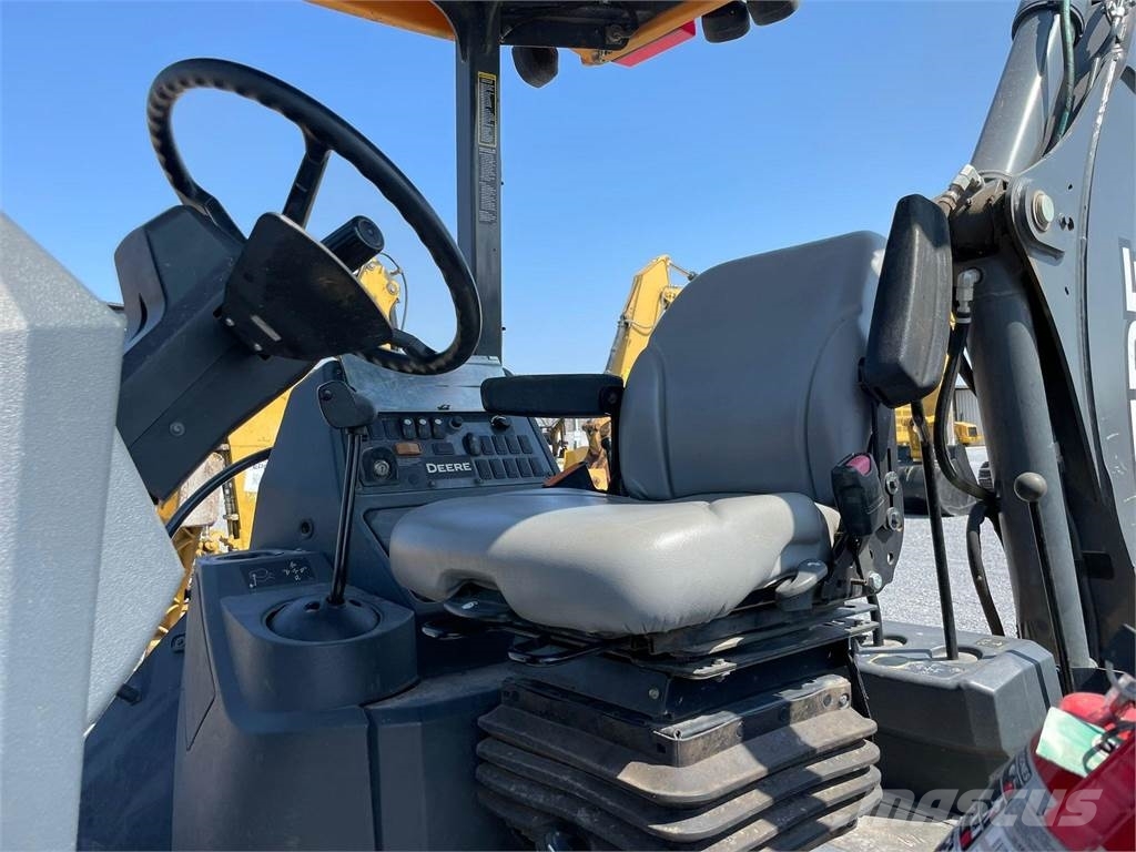 John Deere 310L EP 反铲装载机