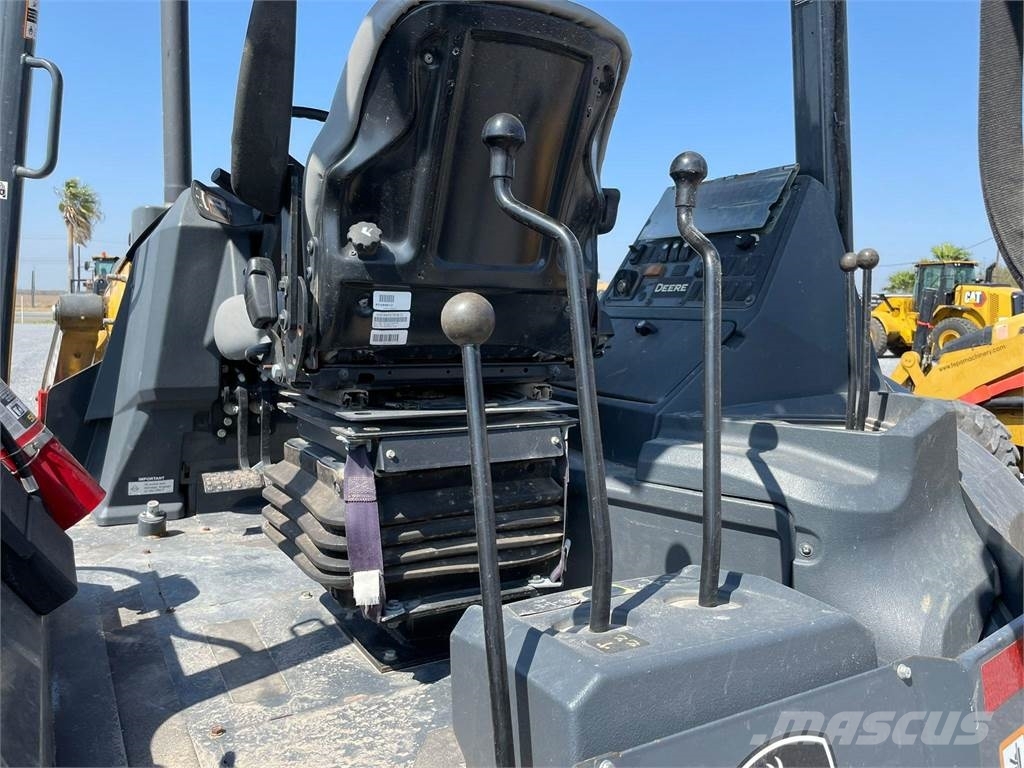 John Deere 310L EP 反铲装载机