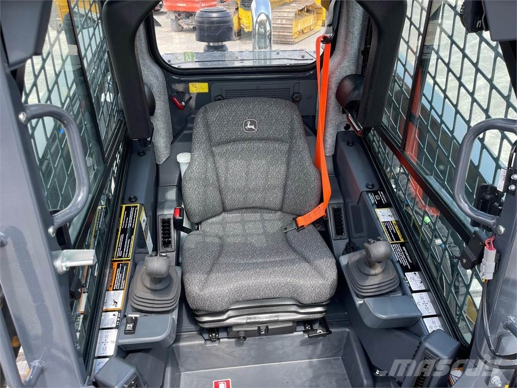John Deere 333G Minicargadoras