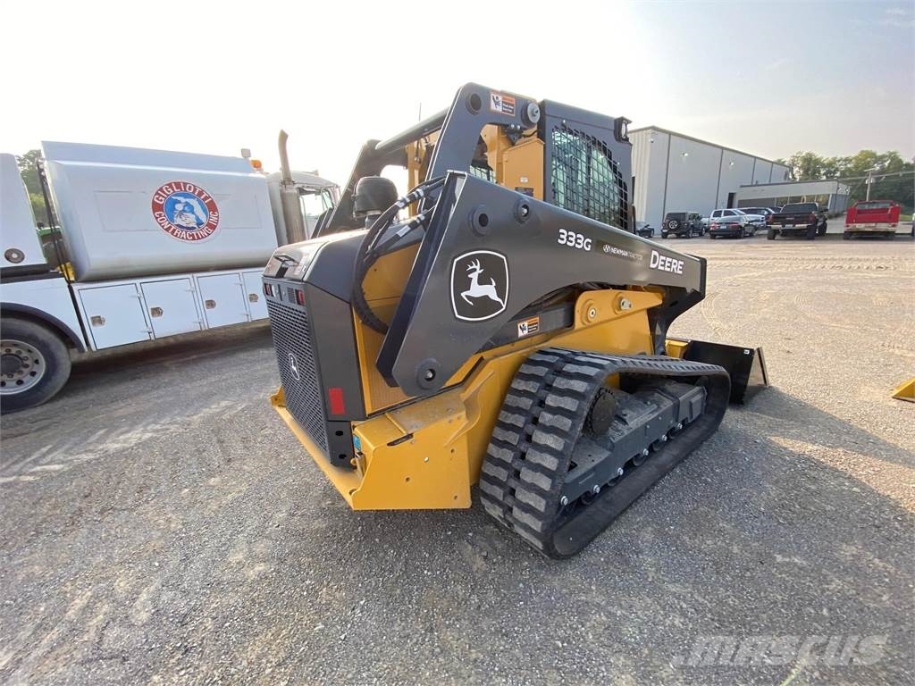 John Deere 333G 滑移轉向裝載機