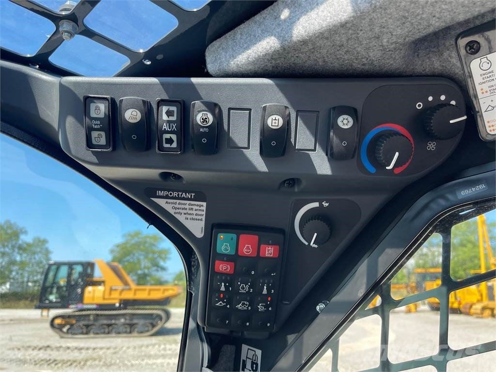 John Deere 333G 滑移轉向裝載機