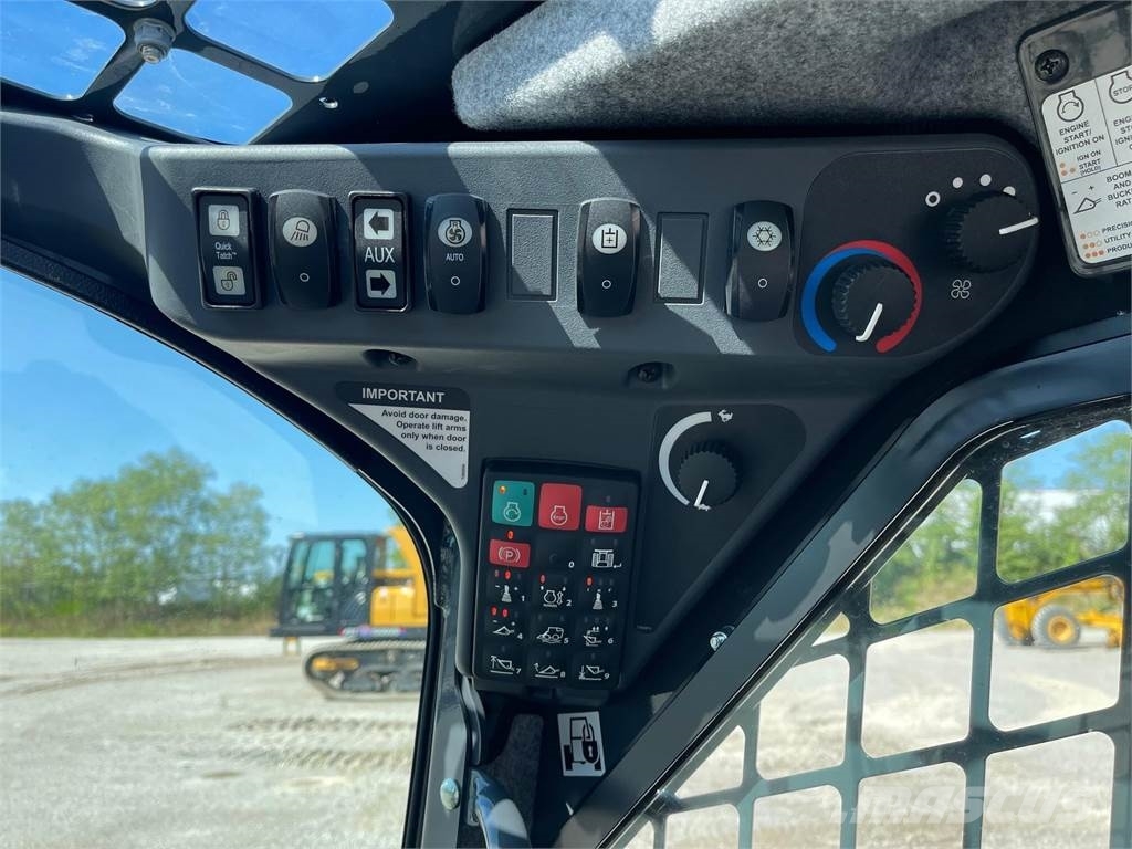 John Deere 333G 滑移轉向裝載機