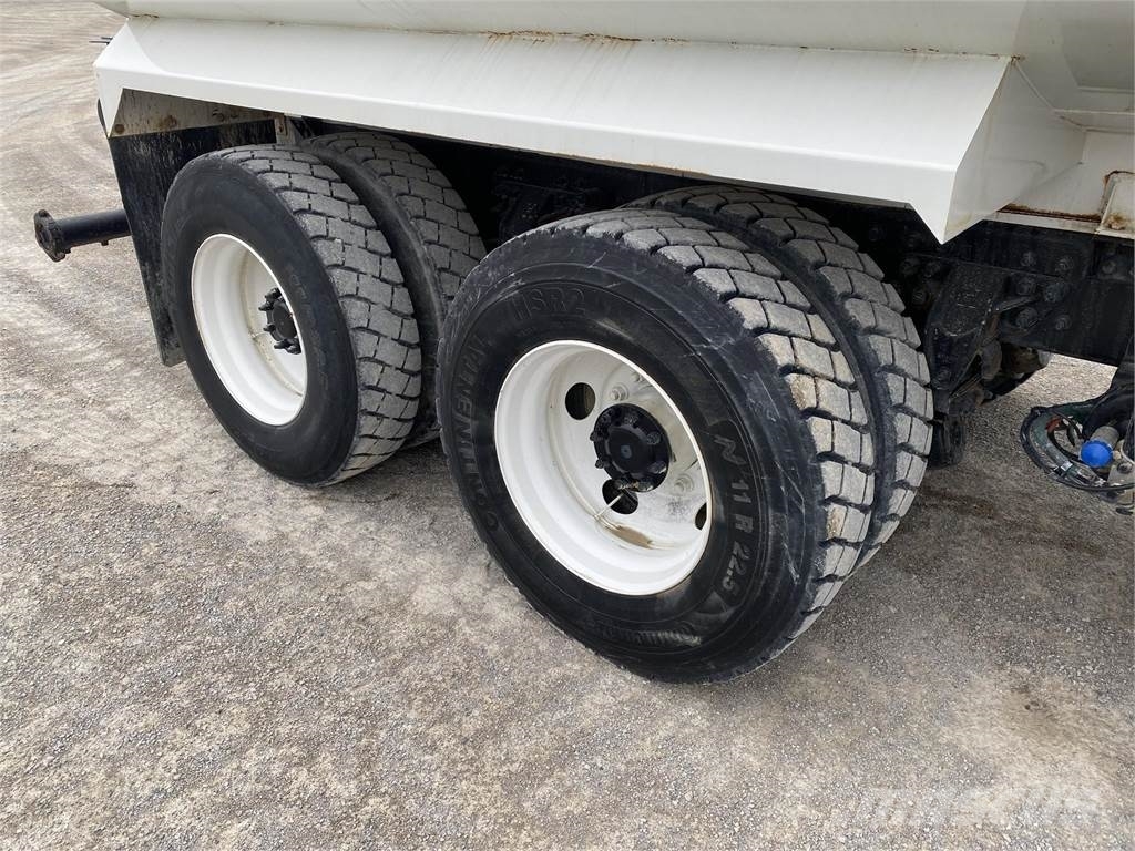 Kenworth T300 Water tankers