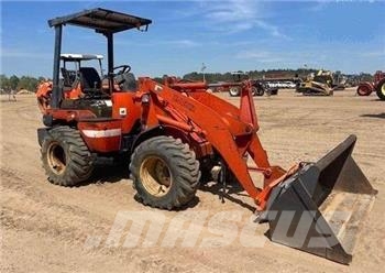 Kubota R520 轮式装载机