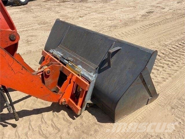 Kubota R520 轮式装载机