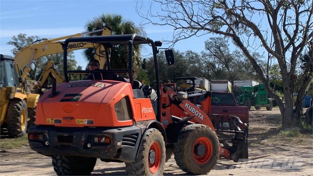 Kubota R530 Wielladers