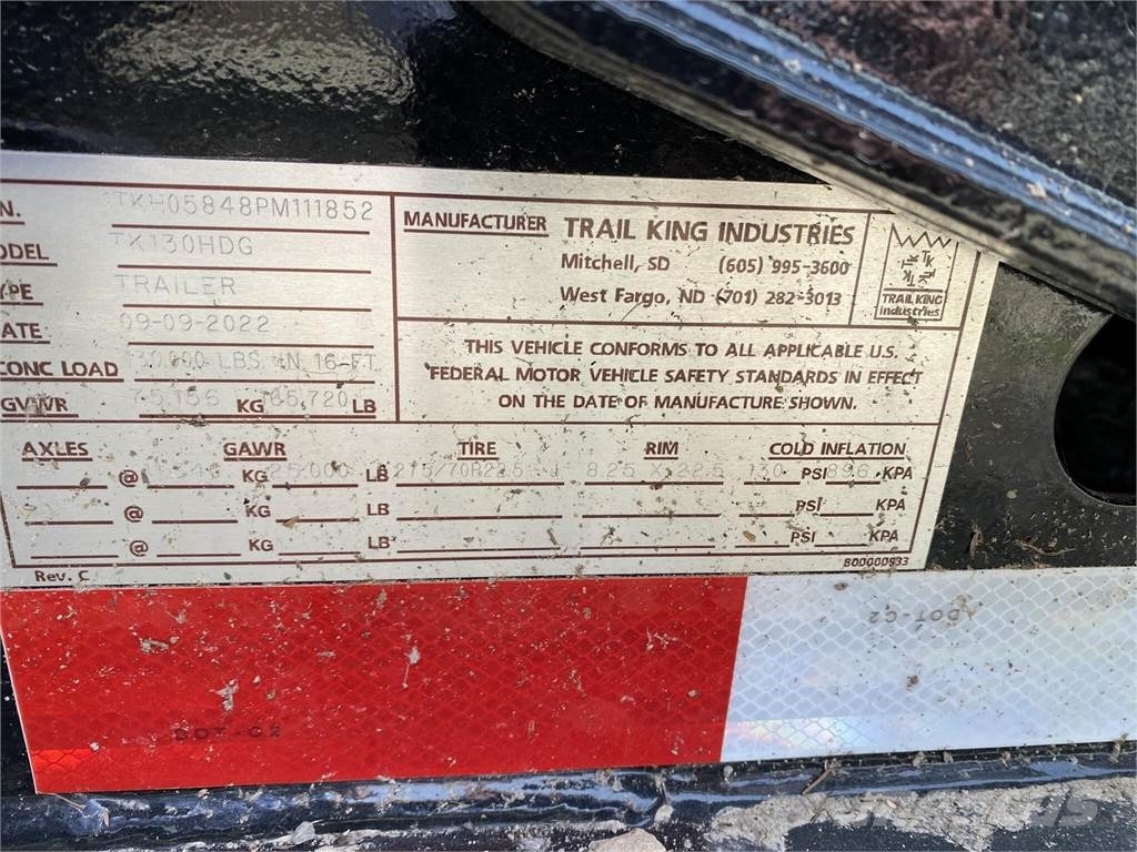Trail King  低平板半挂车