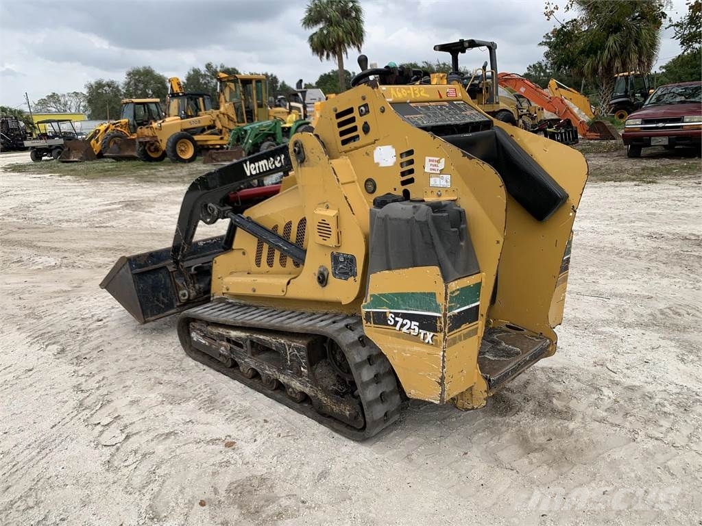 Vermeer S725TX Skid steer loderler